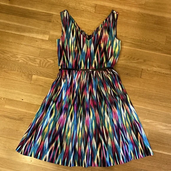 Vivid multicolor dress - Picture 1 of 6
